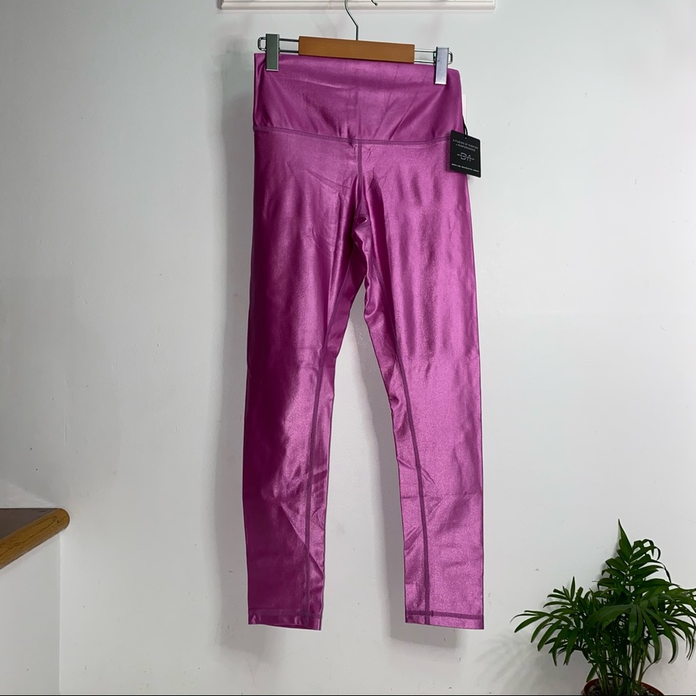 NEW DYI Metallic Purple Workout pull on leggings Size L Large